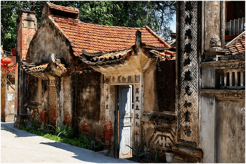 Back in time at Cu Da ancient village in Northern Vietnam Back in time at Cu Da ancient village in Northern Vietnam