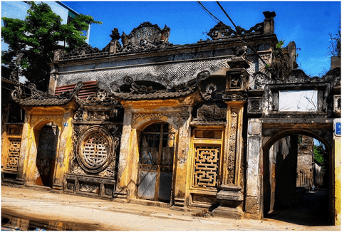 Back in time at Cu Da ancient village in Northern Vietnam Back in time at Cu Da ancient village in Northern Vietnam