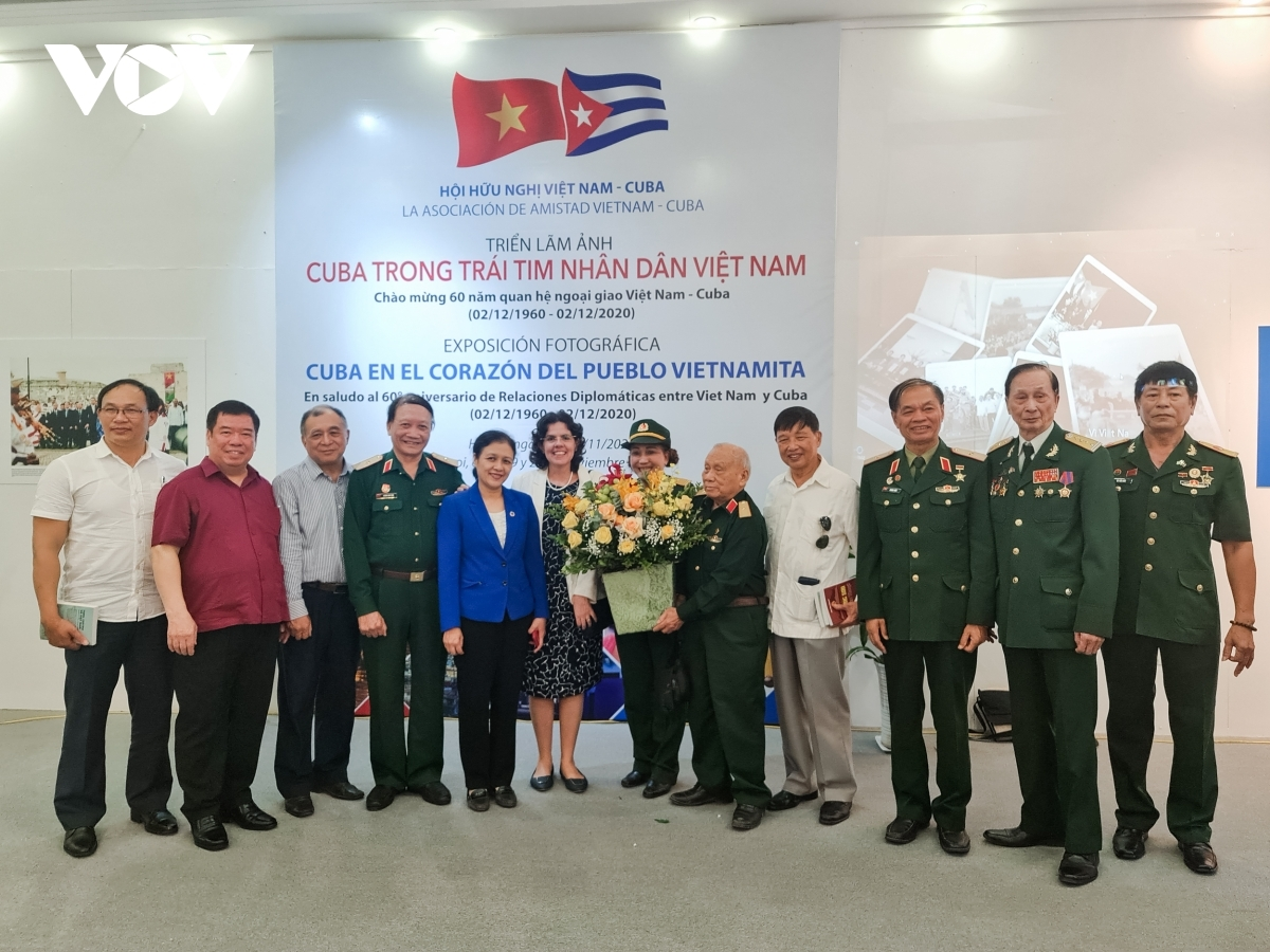 Photo exhibition highlights Vietnam-Cuba diplomatic relations Photo exhibition highlights Vietnam-Cuba diplomatic relations