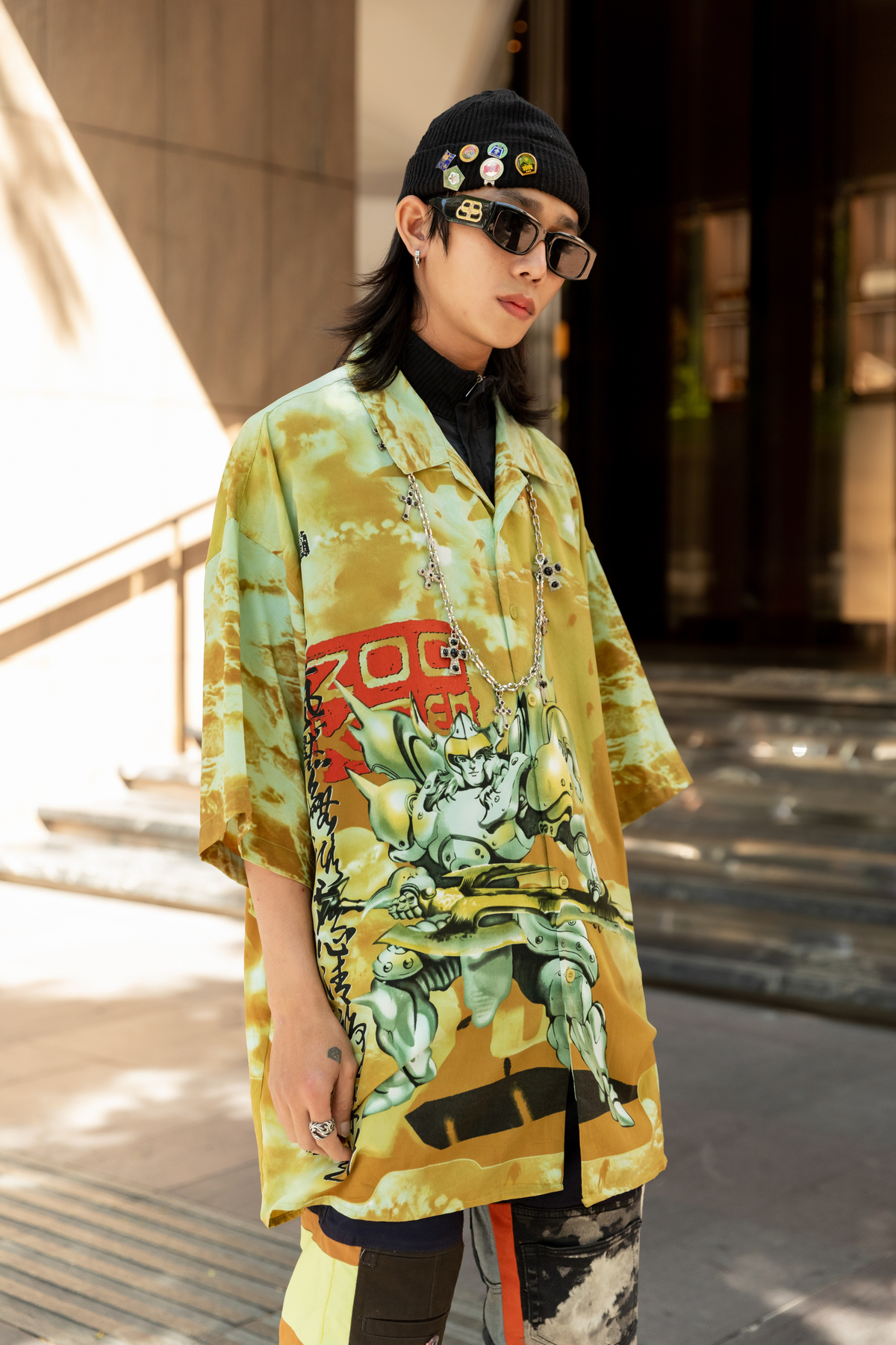 Saigon fashionistas shine in costumes that well matched with COVID-19 accessories Saigon fashionistas shine in costumes that well matched with COVID-19 accessories