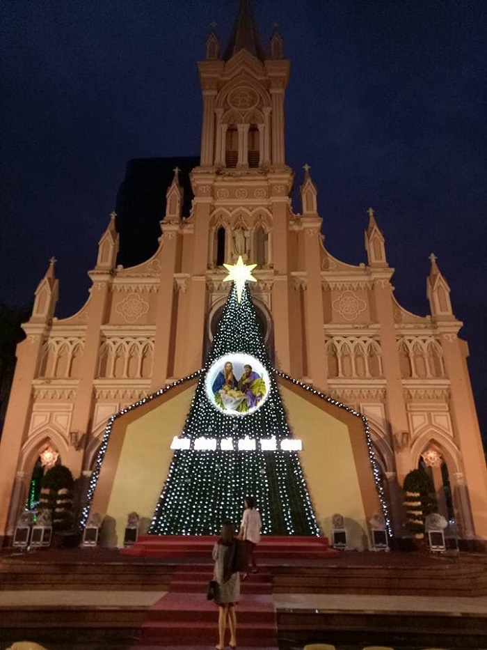 Seven ideal destinations to celebrate Christmas in Da Nang Seven ideal destinations to celebrate Christmas in Da Nang