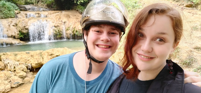 Beister and her son have stayed in Vietnam for 1 year. 5429 2