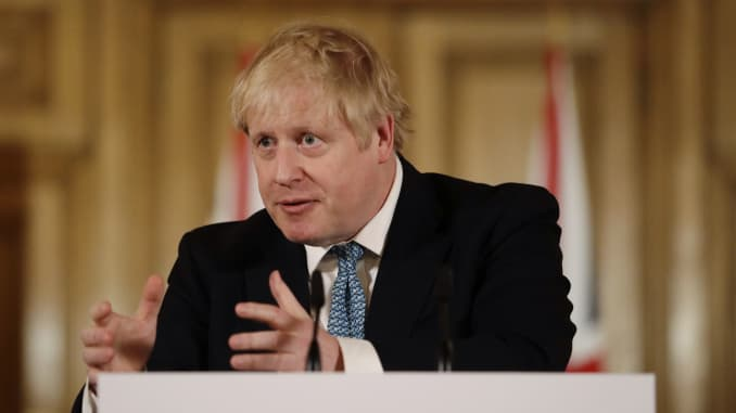 UK Prime Minister admitted to hospital with “persistent symptoms” of coronavirus uk prime minister admitted to hospital with persistent symptoms of coronavirus