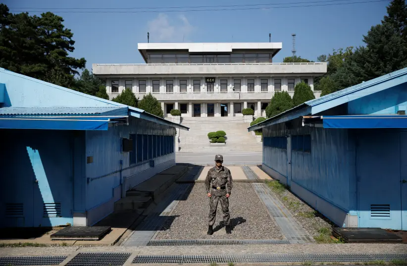 North Korea, South Korea tensions: North Korea"s moves, South Korea"s response, Military Actions, Inter-Korea relations