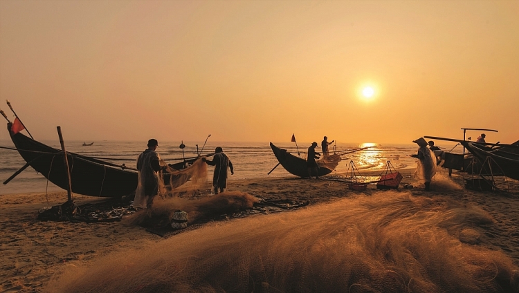 Bình minh trên biển Bình minh trên biển