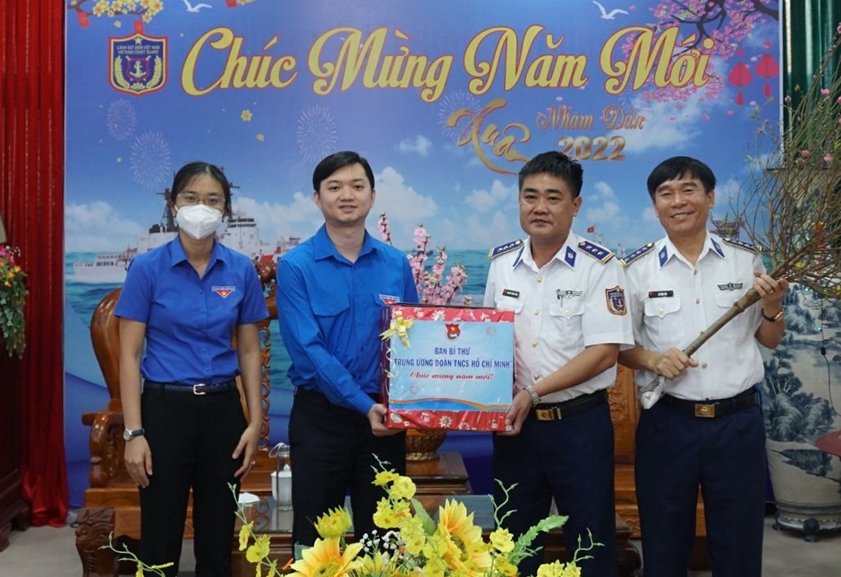 Nghĩa tình biên giới, hải đảo dịp Tết Nhâm Dần Nghĩa tình biên giới, hải đảo dịp Tết Nhâm Dần