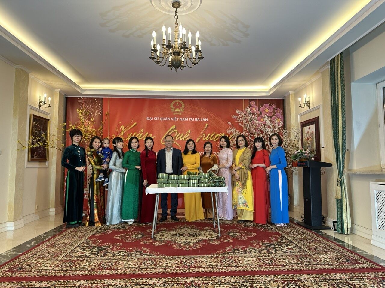 Đại sứ quán Việt Nam tại Ba Lan tổ chức chương trình Xuân Quê hương 2023 Đại sứ quán Việt Nam tại Ba Lan tổ chức chương trình Xuân Quê hương 2023