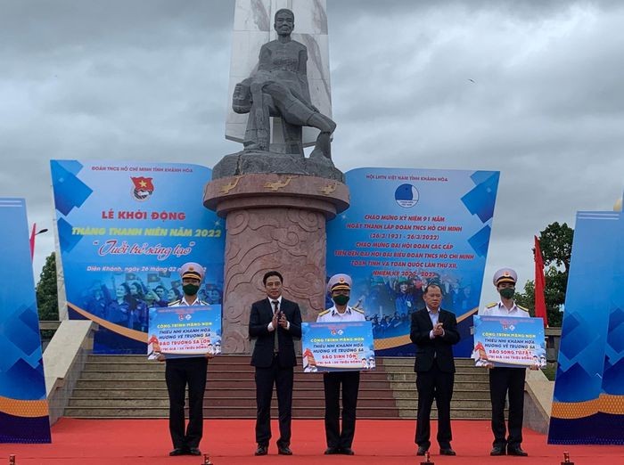 Xây dựng khu vui chơi thiếu nhi, nhà nhân ái tại quần đảo Trường Sa Xây dựng khu vui chơi thiếu nhi, nhà nhân ái tại quần đảo Trường Sa