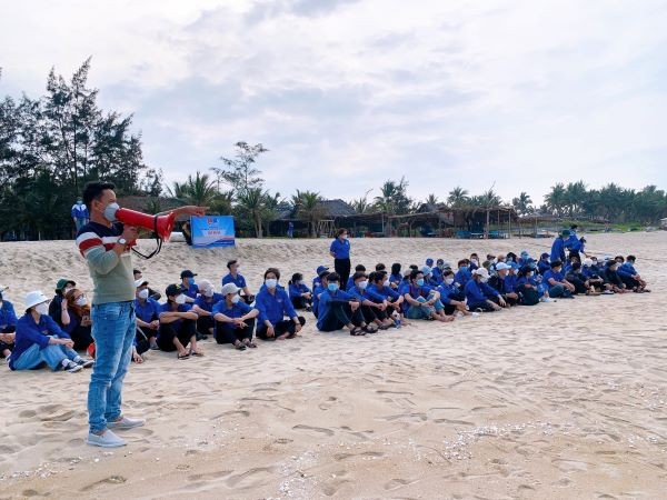 Thanh niên Quảng Nam tham gia ngày hội “Biển đảo trong tim tôi” Thanh niên Quảng Nam tham gia ngày hội “Biển đảo trong tim tôi”