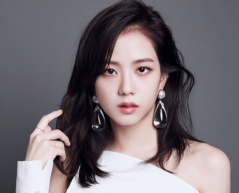 Tấm lòng của ca sĩ Jisoo Tấm lòng của ca sĩ Jisoo