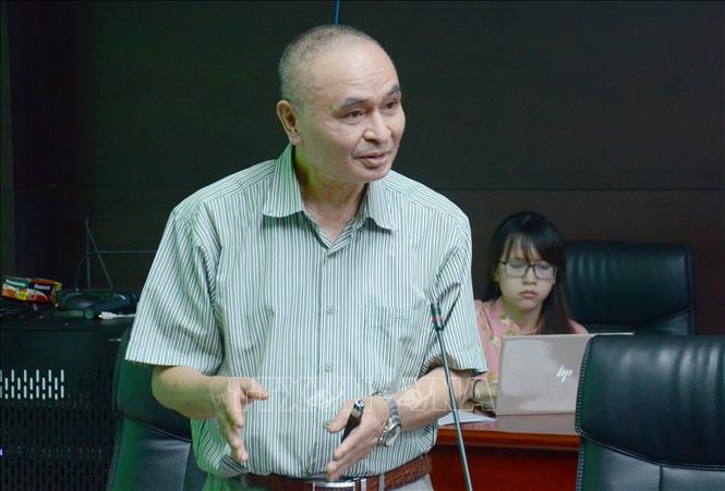 Bảo vệ môi trường khi nhận chìm chất nạo vét luồng hàng hải Chú thích ảnh