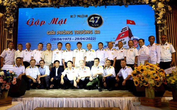 50 cựu chiến binh gặp mặt, giao lưu kỷ niệm 47 năm giải phóng Trường Sa 50 cựu chiến binh gặp mặt, giao lưu kỷ niệm 47 năm giải phóng Trường Sa