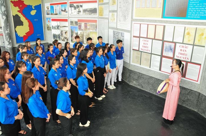 Long trọng tổ chức lễ kỷ niệm 47 năm ngày giải phóng quần đảo Trường Sa Long trọng tổ chức lễ kỷ niệm 47 năm ngày giải phóng quần đảo Trường Sa