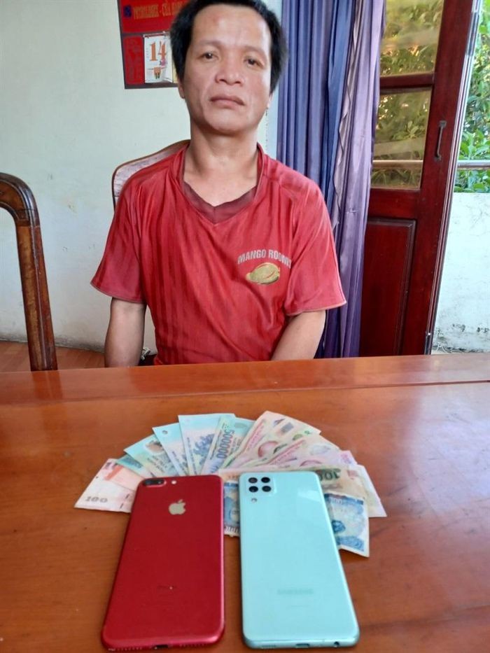 Triệt phá băng trộm gieo rắc kinh hoàng cho các ngư dân Triệt phá băng trộm gieo rắc kinh hoàng cho các ngư dân