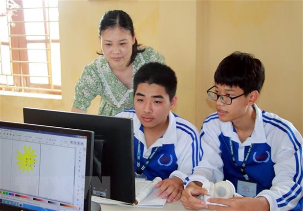 Hoàn thiện khung pháp lý bảo vệ trẻ em trên môi trường mạng hình ảnh 1 Hoan thien khung phap ly bao ve tre em tren moi truong mang hinh anh 1