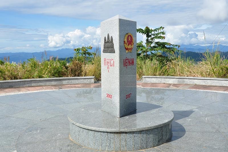 undefined 1824 dong duong