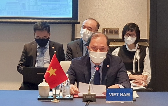 Trung Quốc và Asean sẽ sớm nối lại đàm phán Bộ quy tắc ứng xử ở Biển Đông Trung Quốc và Asean sẽ sớm nối lại đàm phán Bộ quy tắc ứng xử ở Biển Đông