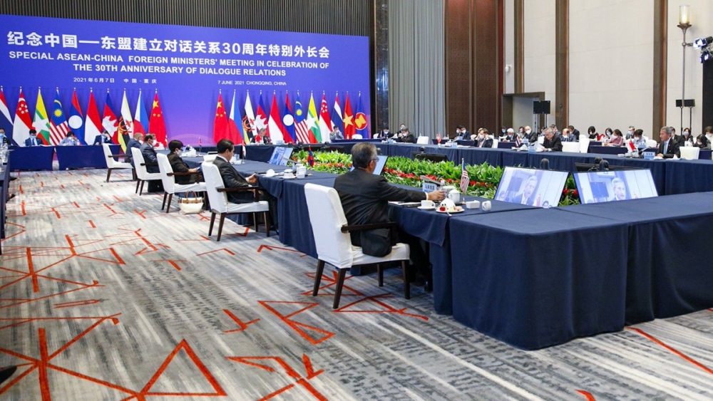Hội nghị ASEAN - Trung Quốc vừa qua VIVIAN BALAKRISHNAN Hội nghị ASEAN - Trung Quốc vừa qua VIVIAN BALAKRISHNAN