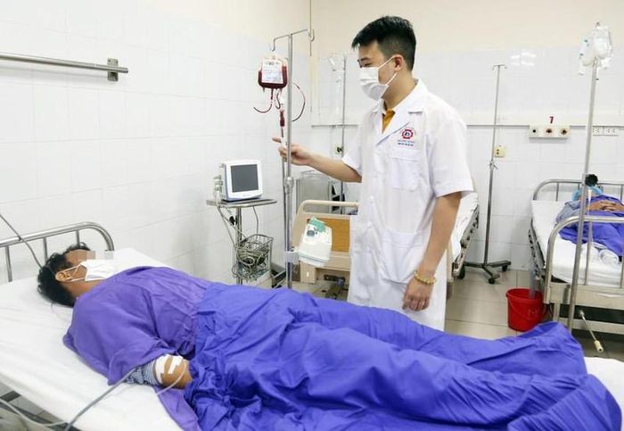 Tình hình sức khoẻ mới nhất của ngư dân bị cá mập cắn ở vùng biển đảo Bạch Long Vỹ Tình hình sức khoẻ mới nhất của ngư dân bị cá mập cắn ở vùng biển đảo Bạch Long Vỹ