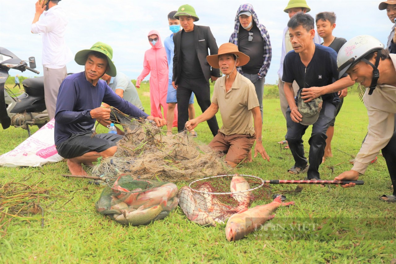 Đặc sắc Lễ hội cầu ngư - bơi trải tại Sầm Sơn Đặc sắc Lễ hội cầu ngư - bơi trải tại Sầm Sơn