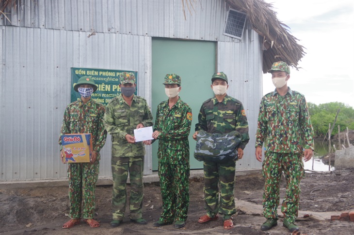 Siết chặt công tác kiểm soát tại các chốt phòng, chống dịch Covid-19 Siết chặt công tác kiểm soát tại các chốt phòng, chống dịch Covid-19