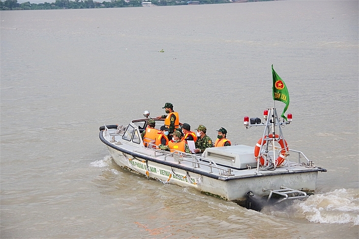 “Siết chặt” biên giới để phòng, chống dịch covid-19 “Siết chặt” biên giới để phòng, chống dịch covid 19