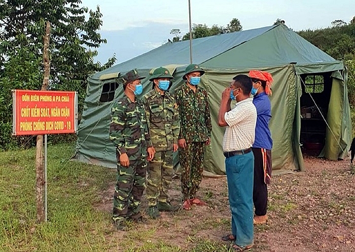 Gian nan phòng, chống dịch nơi ngã ba biên giới Gian nan phòng, chống dịch nơi ngã ba biên giới