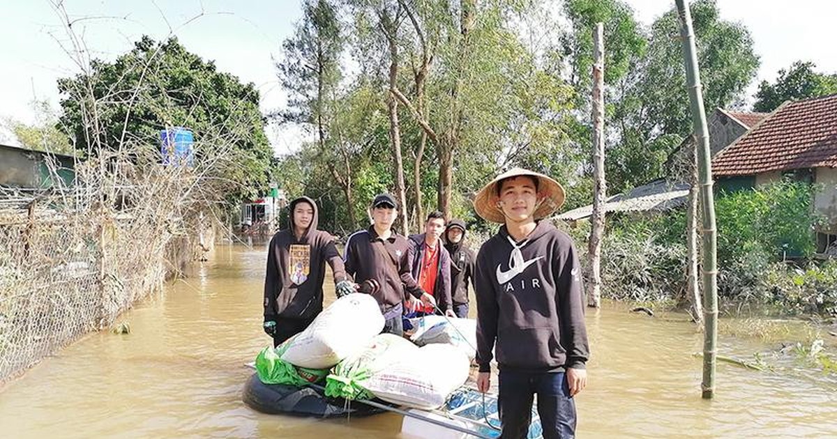 Vun đắp mối quan hệ láng giềng bền chặt Vun đắp mối quan hệ láng giềng bền chặt