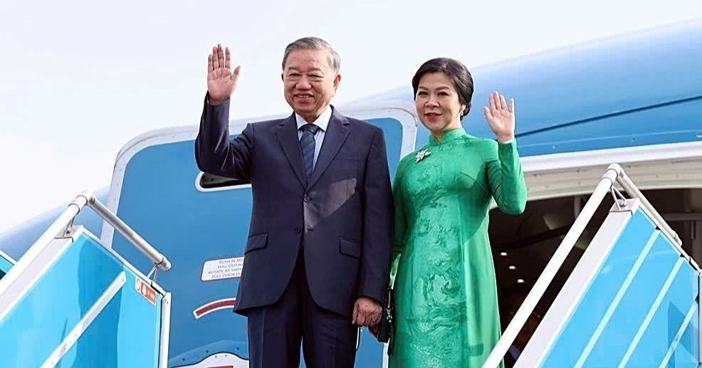 Tổng Bí thư Tô Lâm lên đường thăm cấp Nhà nước tới Hàn Quốc Tổng Bí thư Tô Lâm lên đường thăm cấp Nhà nước tới Hàn Quốc
