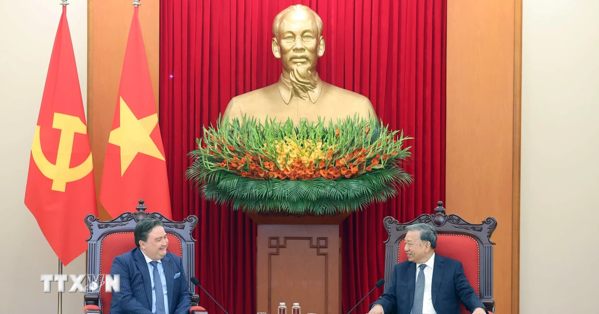 Tổng Bí thư: Việt Nam luôn coi Hoa Kỳ là đối tác có tầm quan trọng chiến lược Tổng Bí thư: Việt Nam luôn coi Hoa Kỳ là đối tác có tầm quan trọng chiến lược