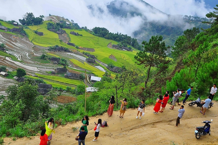 Nao lòng sắc thu vàng ở Hà Giang Mùa vàng ở Hà Giang vẫn đẹp trong thời điểm cuối tháng 10