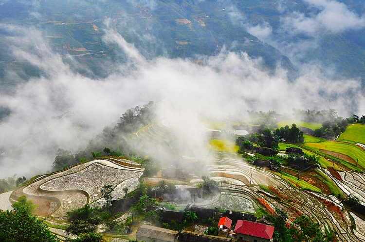 Nao lòng sắc thu vàng ở Hà Giang Mùa vàng ở Hà Giang vẫn đẹp trong thời điểm cuối tháng 10