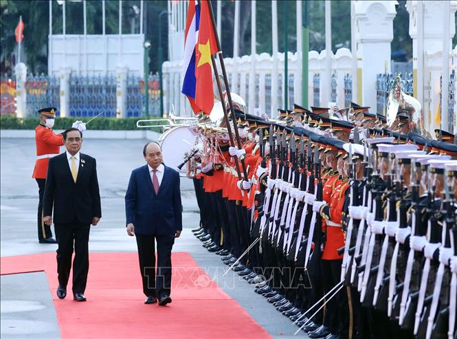 Lễ đón Chủ tịch nước Nguyễn Xuân Phúc và Phu nhân thăm chính thức Vương quốc Thái Lan Chú thích ảnh