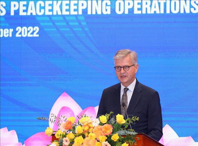 Phó Tổng Thư ký LHQ: Việt Nam tích cực hiện thực hóa các cam kết về gìn giữ hoà bình Chú thích ảnh