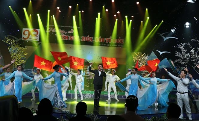 Một tiết mục văn nghệ tại Chương trình. Một tiết mục văn nghệ tại Chương trình.