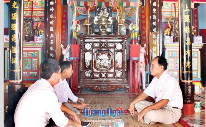 Lăng Tân (Lý Sơn) - nơi thờ bộ xương cá Ông có niên đại gần 200 năm. Ảnh: T.L Lăng Tân (Lý Sơn) - nơi thờ bộ xương cá Ông có niên đại gần 200 năm. Ảnh: T.L