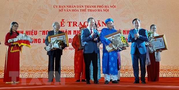 Hà Nội: Vinh danh 66 Nghệ nhân lĩnh vực di sản văn hóa phi vật thể hình ảnh 1 Ha Noi: Vinh danh 66 Nghe nhan linh vuc di san van hoa phi vat the hinh anh 1