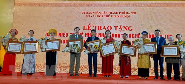 Hà Nội: Vinh danh 66 Nghệ nhân lĩnh vực di sản văn hóa phi vật thể hình ảnh 2 Ha Noi: Vinh danh 66 Nghe nhan linh vuc di san van hoa phi vat the hinh anh 2
