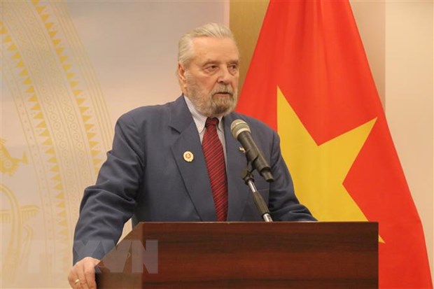 Tri ân người bạn Hungary tham gia giám sát thực thi Hiệp định Paris hình ảnh 2 Tri an nguoi ban Hungary tham gia giam sat thuc thi Hiep dinh Paris hinh anh 2