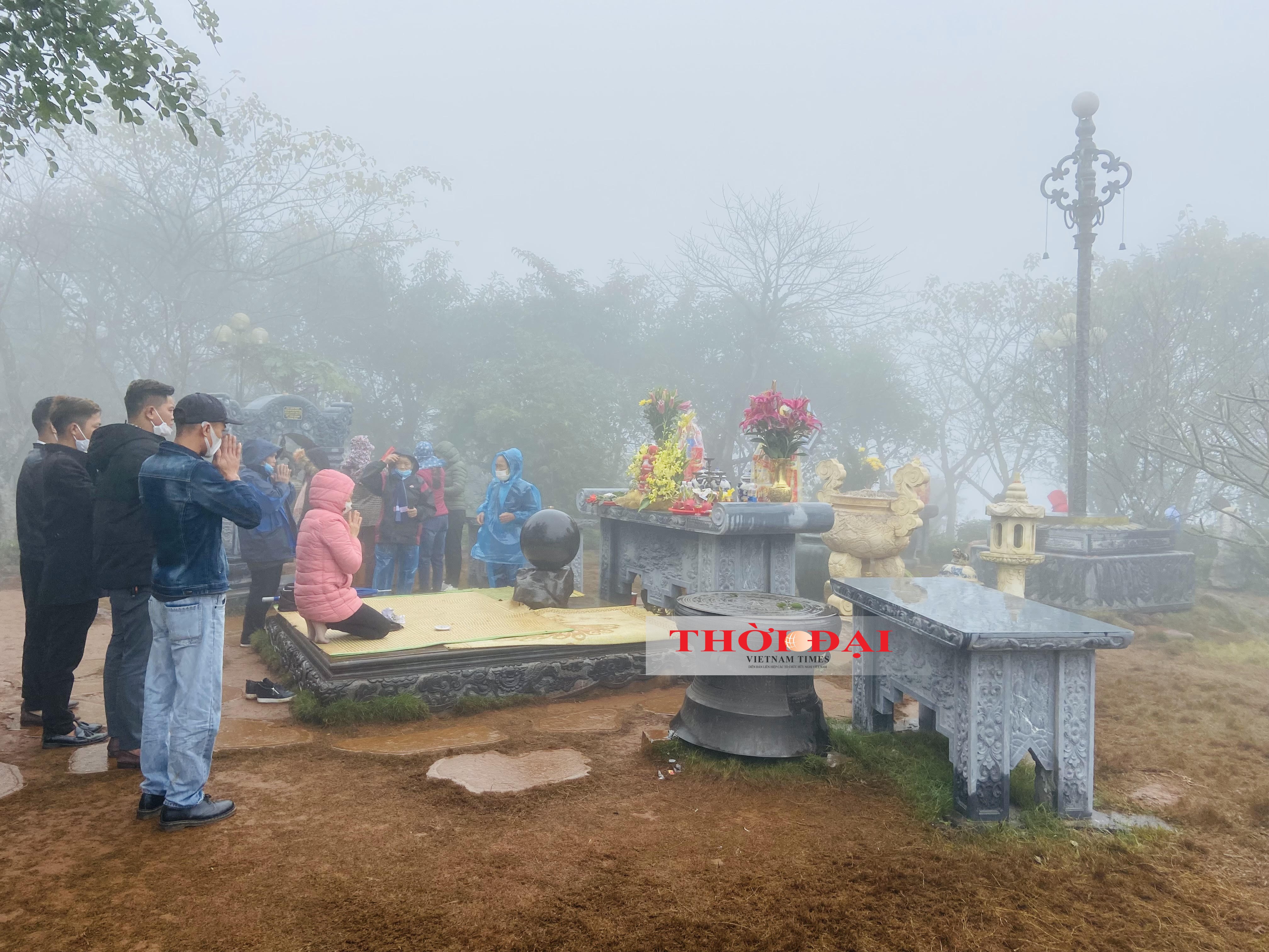 Thanh Hóa: đầu xuân trẩy hội Đền Nưa Thanh Hóa: đầu xuân trẩy hội Đền Nưa
