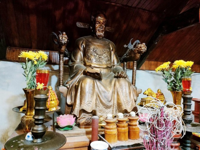 Hà Tĩnh: linh thiêng Lễ báo ân Đô đài Ngự sử Bùi Cầm Hổ Hà Tĩnh: linh thiêng Lễ báo ân Đô đài Ngự sử Bùi Cầm Hổ