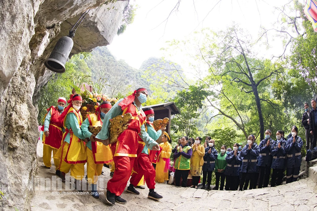 Đền Nội Lâm và lễ hội truyền thống Thánh Quý Minh Đại Vương Đền Nội Lâm và lễ hội truyền thống Thánh Quý Minh Đại Vương
