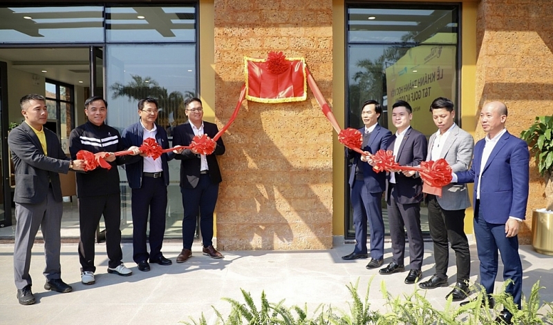 T&T Group សហការជាមួយសមាគមកីឡាវាយកូនហ្គោលវៀតណាម សម្ពោធ T&T Golf Academy