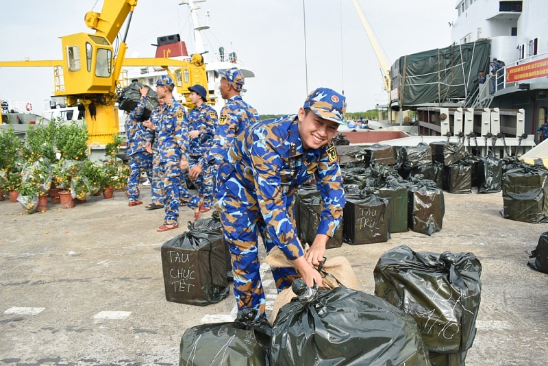 នាំតេតទៅផ្ទះ DKI