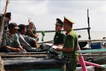 កងទ័ពការពារព្រំដែន Tien Giang ឃោសនាការទប់ស្កាត់ និងប្រឆាំងការធ្វើអាជីវកម្ម IUU