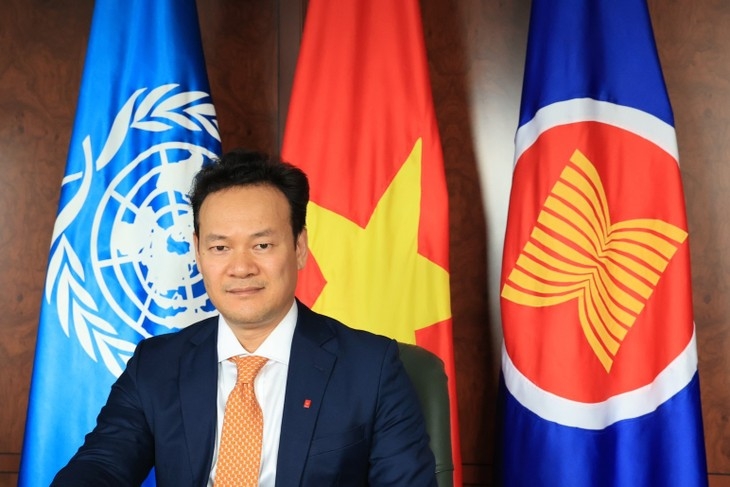 ឯកអគ្គរដ្ឋទូតវៀតណាមប្រចាំនៅទីក្រុងហ្សឺណែវ Mai Phan Dung