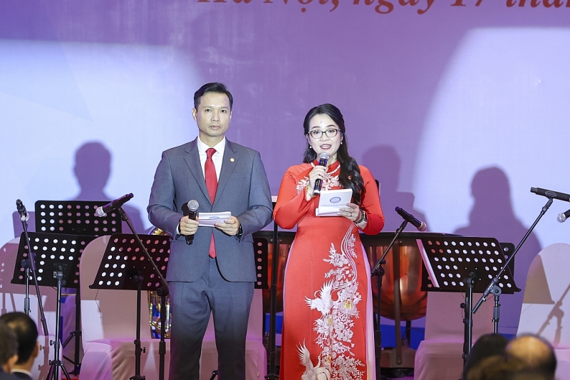 សុន្ទរកថាក្នុងឱកាសរំលឹកខួបលើកទី ៧៥ នៃទិវាប្រពៃណីនៃសហភាពអង្គការមិត្តភាពវៀតណាម សុន្ទរកថាក្នុងឱកាសរំលឹកខួបលើកទី ៧៥ នៃទិវាប្រពៃណីនៃសហភាពអង្គការមិត្តភាពវៀតណាម