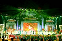 បើកពិធីបុណ្យវិហារស្ដេច Hung - សប្តាហ៍វប្បធម៌ - ទេសចរណ៍តំបន់ដីដូនតាជាតិឆ្នាំ ២០២៣