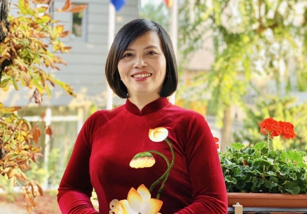 ឯកអគ្គរដ្ឋទូតវៀតណាមប្រចាំនៅហុងគ្រី Nguyen Thi Bich Thao៖ ច្បាប់ភូមិបាលឆ្នាំ ២០២៤ បង្ហាញពីគោលនយោបាយយុត្តិធម៌របស់រដ្ឋចំពោះប្រជាជនវៀតណាមនៅបរទេស