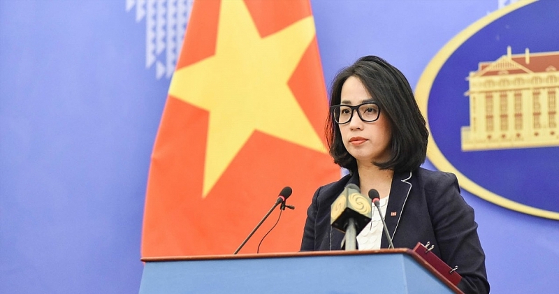 លោកស្រី Pham Thu Hang អ្នកនាំពាក្យក្រសួងការបរទេស។